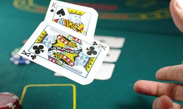 Cách chơi khôn khéo giúp thắng mọi ván Poker online - Hình 1