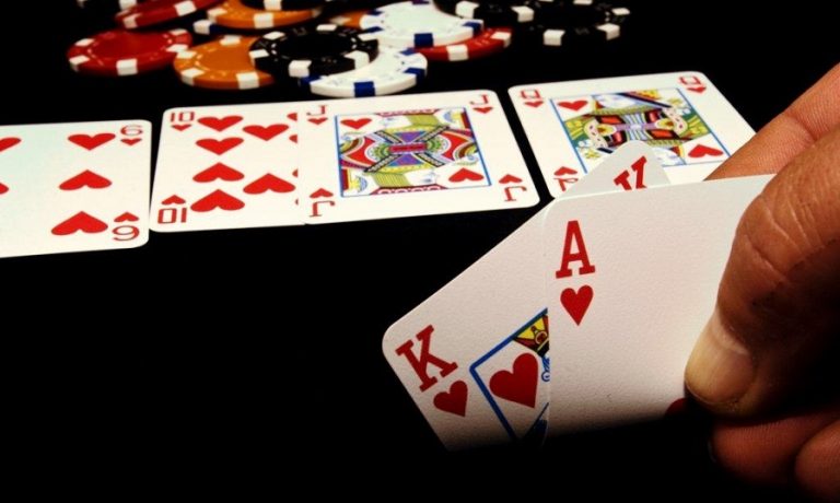 Một số thuật ngữ nâng cao trong Poker mà bạn cần biết